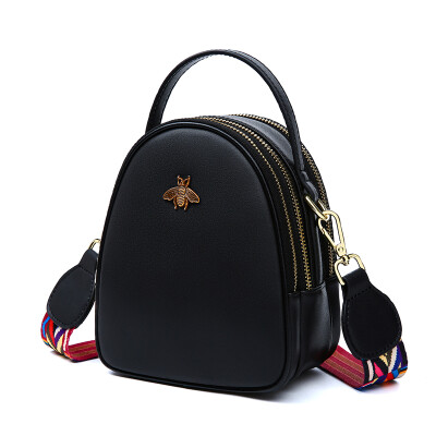 

Viney leather handbags Korean version of the shoulder Messenger bag small bee wild lady bag wide shoulder strap mini bag handbag classic black