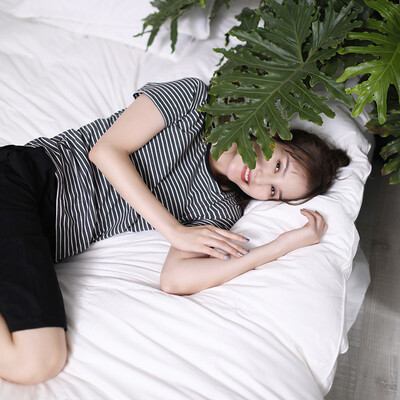 

Haizhining WMJ-042 pajamas ladies fashion casual black&white striped round neck short-sleeved pants home service suit black 165 L