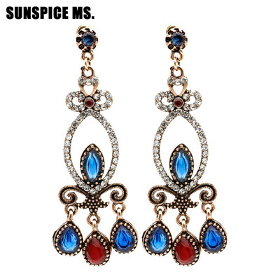 

Turkish Women Vintage Long Dangle Earring WaterDrop Resin Hollow Round Rhinestone Retro Love Earring Ethnic Boho Wedding Jewelry