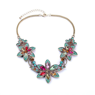 

Aiyaya Royal Style Elegant Waterdrop Butterfly Heart Multilevel Flower 3 Colors Statement Choker Necklace