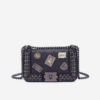 

PAIZI fashion handbag small fragrance chain bag Messenger bag female shoulder portable small square bag tide retro badge bag 8333-9 black