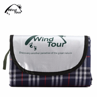 

WIND TOUR Acrylic Camping Picnic Mat Moisture-proof Cushion for 3 - 5 Persons Use Made of durable acrylic waterproof dry quickly