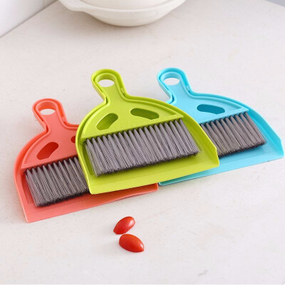 

Cntomlv hot sale Mini Desktop Cleaning Brush Broom Dustpan Set Sweep Small table cleaner