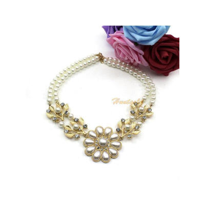 

Women White Artficial Pearls Flower Pendant Choker Necklace Neck Chain x1