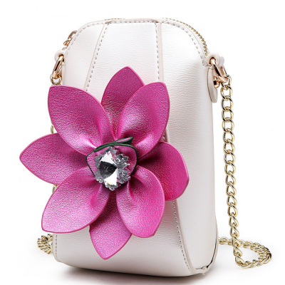 

2018 New Mini Handbag for handset A chain of water drill flowers bump a single shoulder&slung a zero Purse