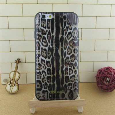 

Classic Leopard Retro TPU Phone Case for Apple iPhone 5 5S 6 6S