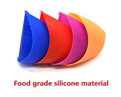 

VK houswware Silicone Heat Resistant Cooking Pinch Mitts Mini Oven Mitts Gloves Cooking Pinch Grips Kitchen Heat Resitant Solutio