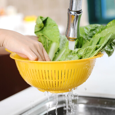 

INOMATA Feeling series of imported medium round plastic fruit&vegetable drain water box orange