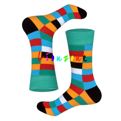 

LIONZONE 2018 New Arrived Happy Socks Unisex Men Women Striped Lattice Dot Design Colorful Cotton Socks Leisure Socks Funny Gift