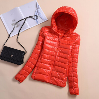 

Light thin Down Jackets Women style with Cap short size accounts Large code Womans coat Repair the body Keep warm