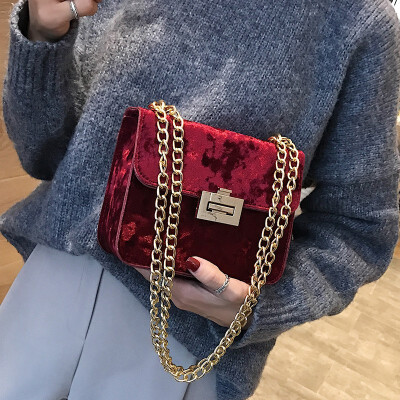 

Super Fire Chain Bag Vitality Girl Autumn Winter New Single-shoulder Bag Fashion Velvet Lock Oblique