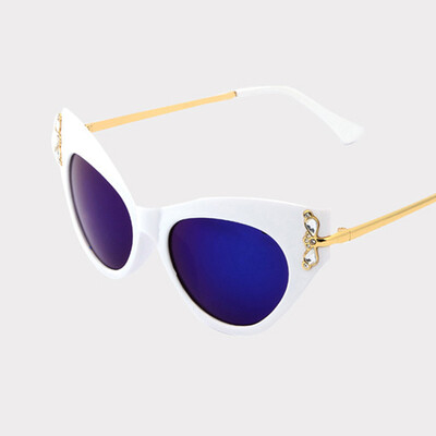 

FEIDU Brand New Summer Style Women Fashion Cat Eyes Sunglasses Coating Vintage Retro Feminino Lentes De Sol Eyewear