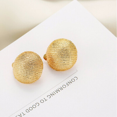 

Geometric Round Clip Earrings No Ear Hole Metal Water Ripple Rounds Earrings Without Piercing Women Minimalist Jewelry