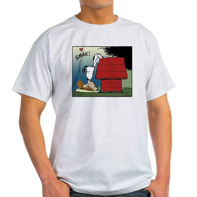 

CafePress - Peanuts Snoopy Snoopy Kiss Light T-Shirt - 100 Cotton T-Shirt