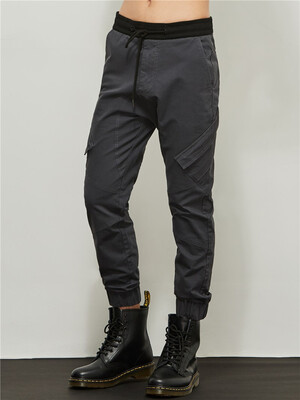 

Feblack Pants