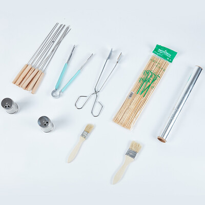 

HANASS Outdoor BBQ Picnic Set Grill Grill Grill Accessories Set BBQ Tools Nine Sets Signs Roast Needle Oil Brush Seasoning Cans Grilled Fish Clips etc