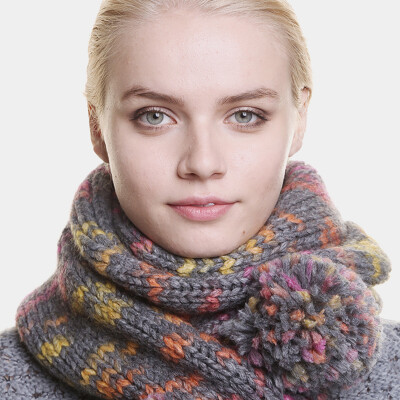 

Woman's Scarf