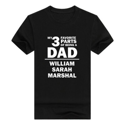 

Custom Names 3 Favorite Parts Of Being a Dad Young Mens T-Shirt