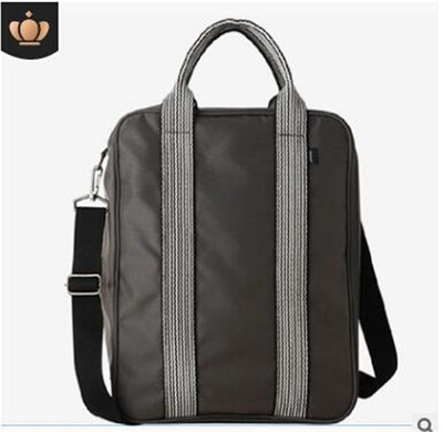 

Korean version of the large-capacity travel clothing storage bag waterproof shoulder shoulder finishing Messenger bag