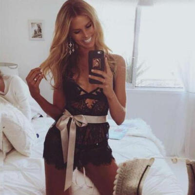 

Women Turtle Neck Long Sleeve Stretch Leotard Bodysuit T-Shirt Top Blouse Romper
