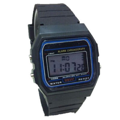 

Casual Genuine Retro Digital Unisex Water Resistant Wrist Watch Gold Silver