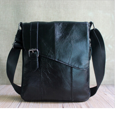 

Men Leisure Shoulder Bag