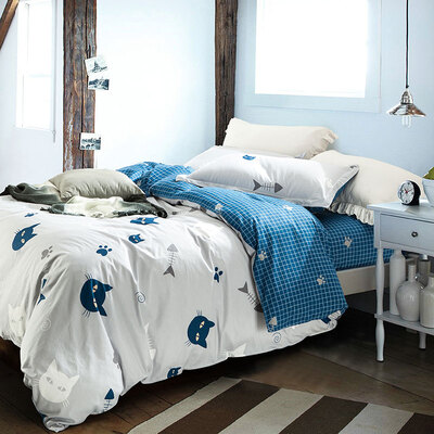 

Yingxin Home Textiles cotton four-piece simple skin-friendly version of printing sheets pillowcases Quilt quilt cover four-piece suit 15 18 meters bed cartoon blue
