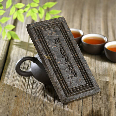 

Aged Tibetan Dark Tea Sichuan Yaan Ya An Zang Cha Brick 2011 128g