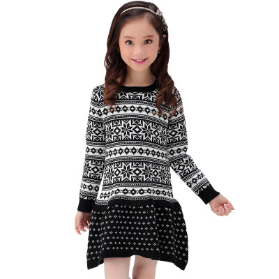 

Xin Song girl black fashion snowflakes long-sleeved sweater dress autumn&winter England design warm hedge knit dress C305A140