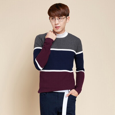 

Semir Men' round neck collar simple jacquard stripes large color block hit color shirt Korean version of the wave 19416061902 green black tone