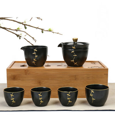 

Black Ceramic Travel Gongfu Tea Set Gaiwan Pitcher Teacups in Bamboo Box