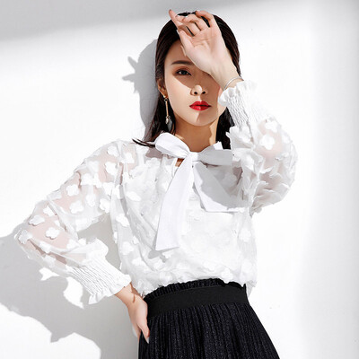 

MAZOE Lace Hollow Stereo Clover Short Bowknot Chiffon Shirt M012 White One Size