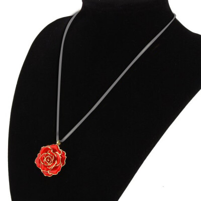 

18K Golden Plated Pendant Forever Preserved Rose Flower Pendant With 11.8" Chain 240088