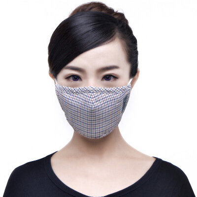 

Green Respiratory Activated Carbon PM2.5 Anti-haze dust thin fashion breathable fine mask donated three electrostatic adsorption filter Jiugong Orange