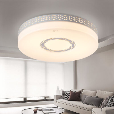 

Jingdong supermarket] Midea (Midea) LED ceiling lamp living room bedroom study lamp round white simple fashion 18w crystal rhyme