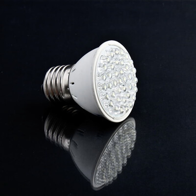

E27 220V 1.9W 38 LED холодный белый Энергосберегающая пятна электрической лампочки