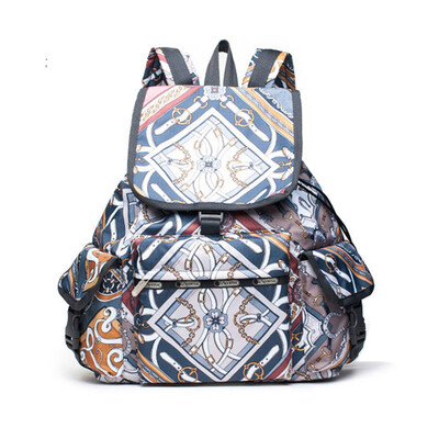 

LeSportsac музыка вещать поэзия синий случайные европейского и американского сердца расслаблены городской сладкий мешок плеча 7839D717