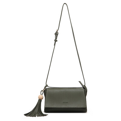 

MICOCAH Brand Women Casual Bag PU Leather Tassel Bag Minaudiere Solid Color Women Messenger Bags 3 Colors