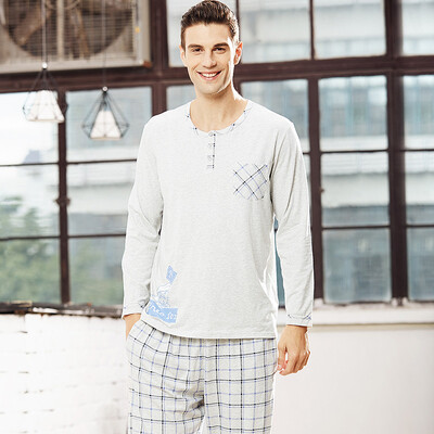 

HACAI men&39s pajamas long-sleeved modal round neck thin card cartoon printing male home service suit light gray gray 17095