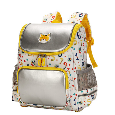 

Jingdong supermarket Cara sheep Carany Fun a lot of children&39s school bags primary school students to reduce the burden of male&female students Japan&South Korea wind shoulder bag CX6039 this white fun