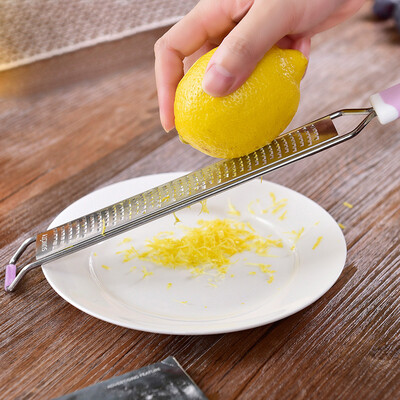 

Yang Chen baking tools DIY kitchen gadgets stainless steel planer (chocolate broken pieces of broken lemon broken orange peel garlic) grinding velvet rasp
