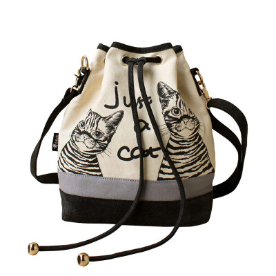 

Flower princess I am a cat shoulder fringed original original bucket bag personality fun canvas bag 1404TX001 washed black