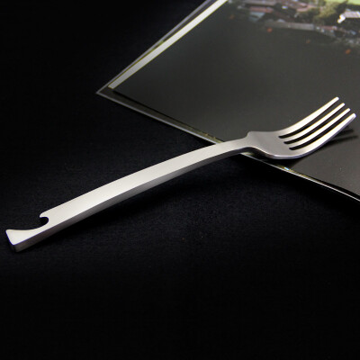 

Sunshine Flying Songs 304 Stainless Steel West Tableware Creative Main Dews Pork Barrels Dessert Forks Cutlery Cutlery Single Opener