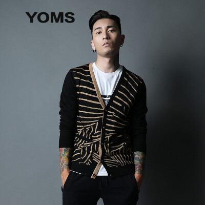 

YUSES (YOMS) sweater men's thin section hit color stripes V collar shirt coat 52220514 black