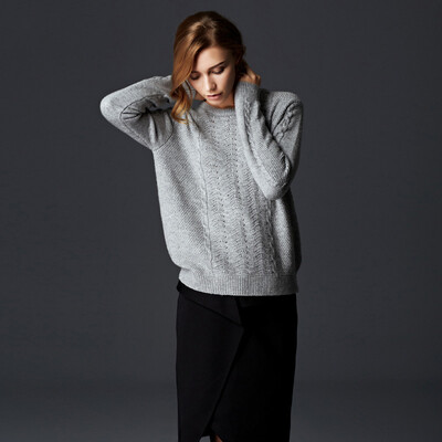 

Marc Rebecca womens simple round collar sweater 55006D black M