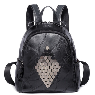 

Ke Lu Chi (CLUCI) shoulder bag female simple lightweight large capacity backpack travel bag bag CW6171031 black