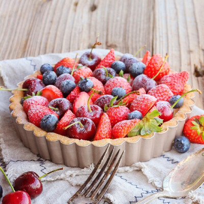 

Jingdong supermarket] learn kitchen CHEFMADE gold 7 inch round bottom of the end of non-stick chrysanthemum apple pie tart plate fruit pie dish 17.7 * 3cm oven with WK9209