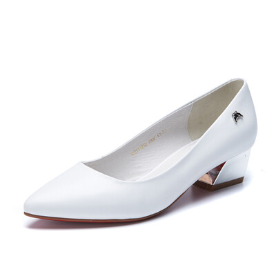 

Aokang Aokang shoes shoes pointed thick with commuter shoes female 162111210 white 37 yards