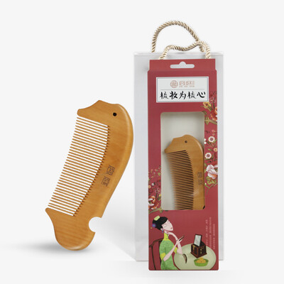 

Palace Court Peach combs fish-shaped fine teeth polished to send friends to send my mother birthday gift gift box 7-4