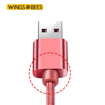 

Кабель Lightning для зарядки и передачи данных Wings of Bees